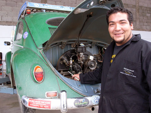 ecu-quito-juan.jpg
